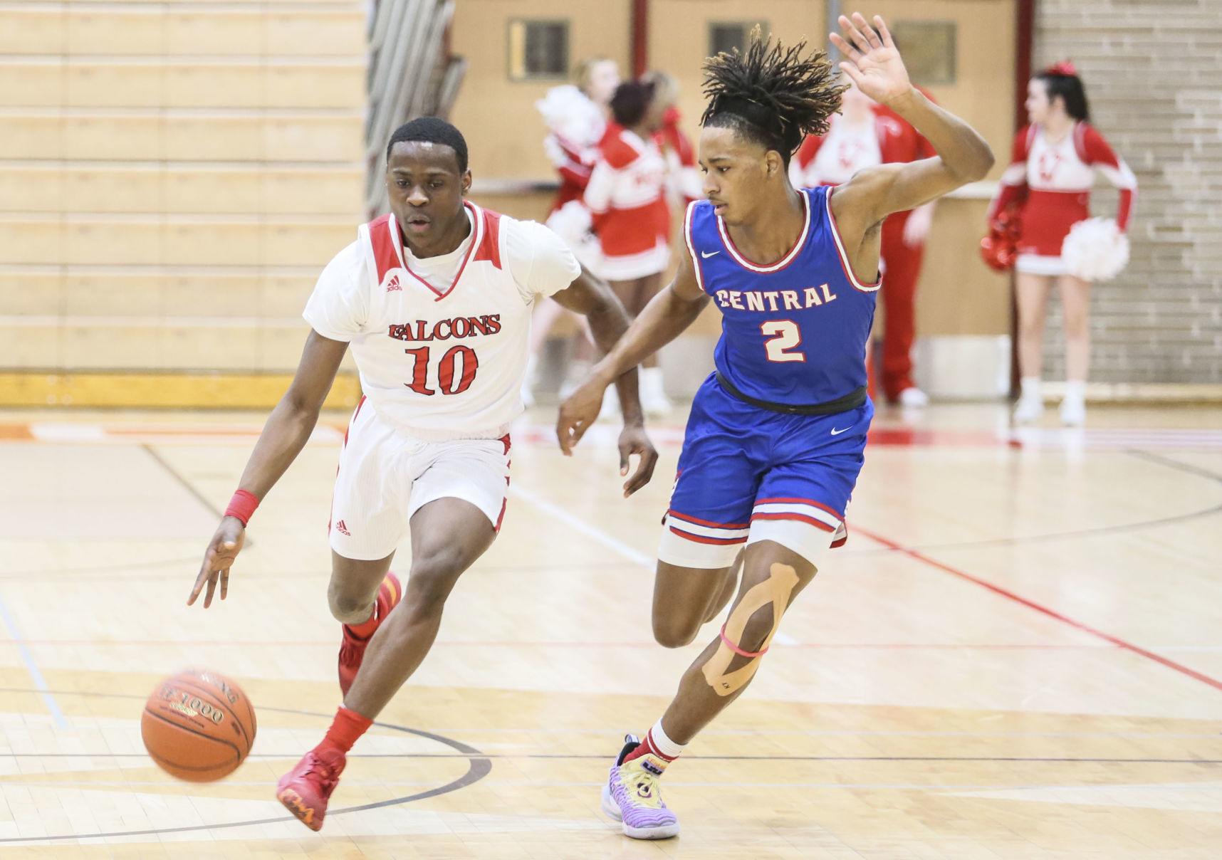 021120-qc-spt-cent-west-hoops-17.JPG